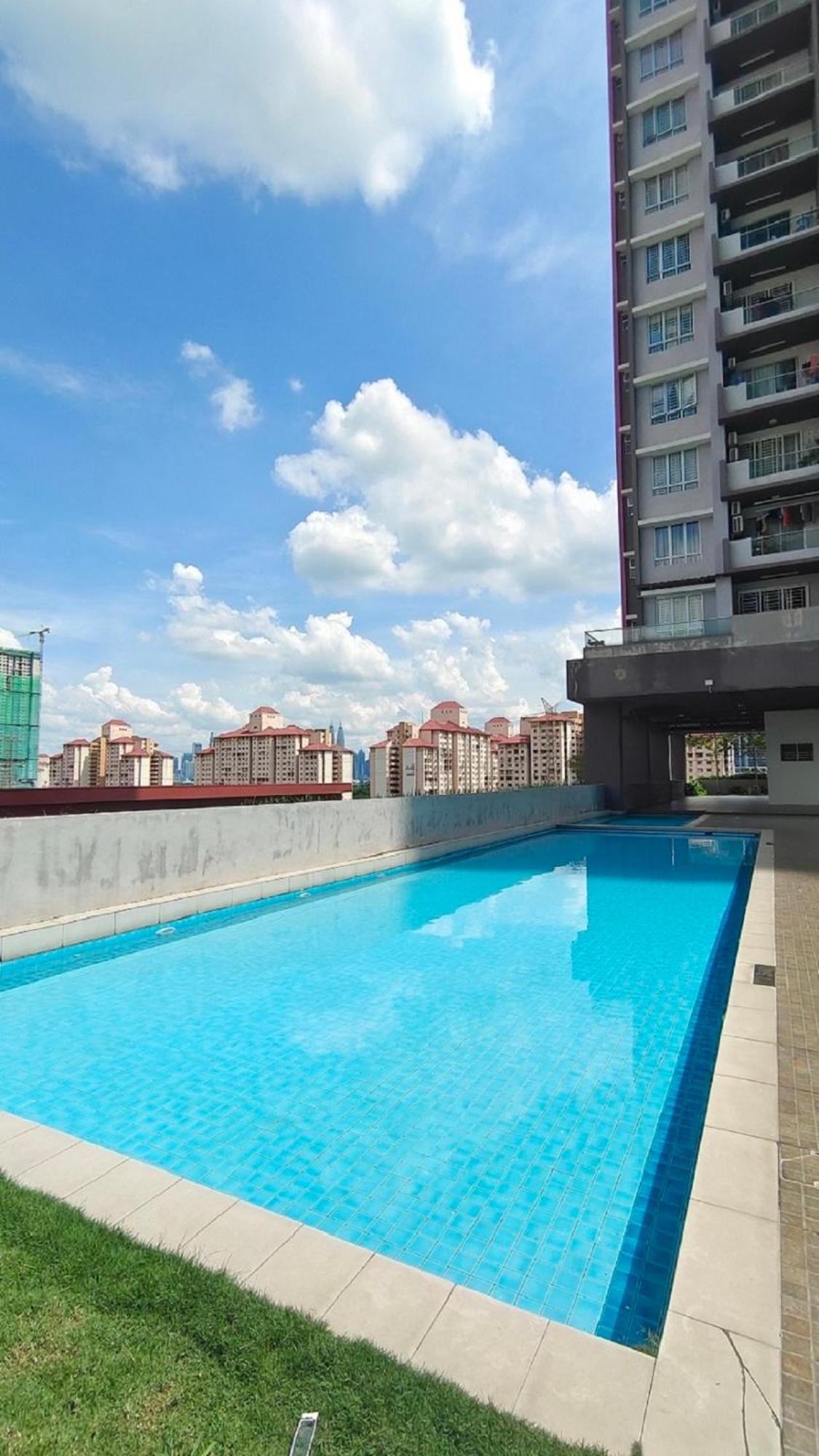 Cozy Homestay With Private Rooftop Pv21b Setapak D Pangsapuri *
